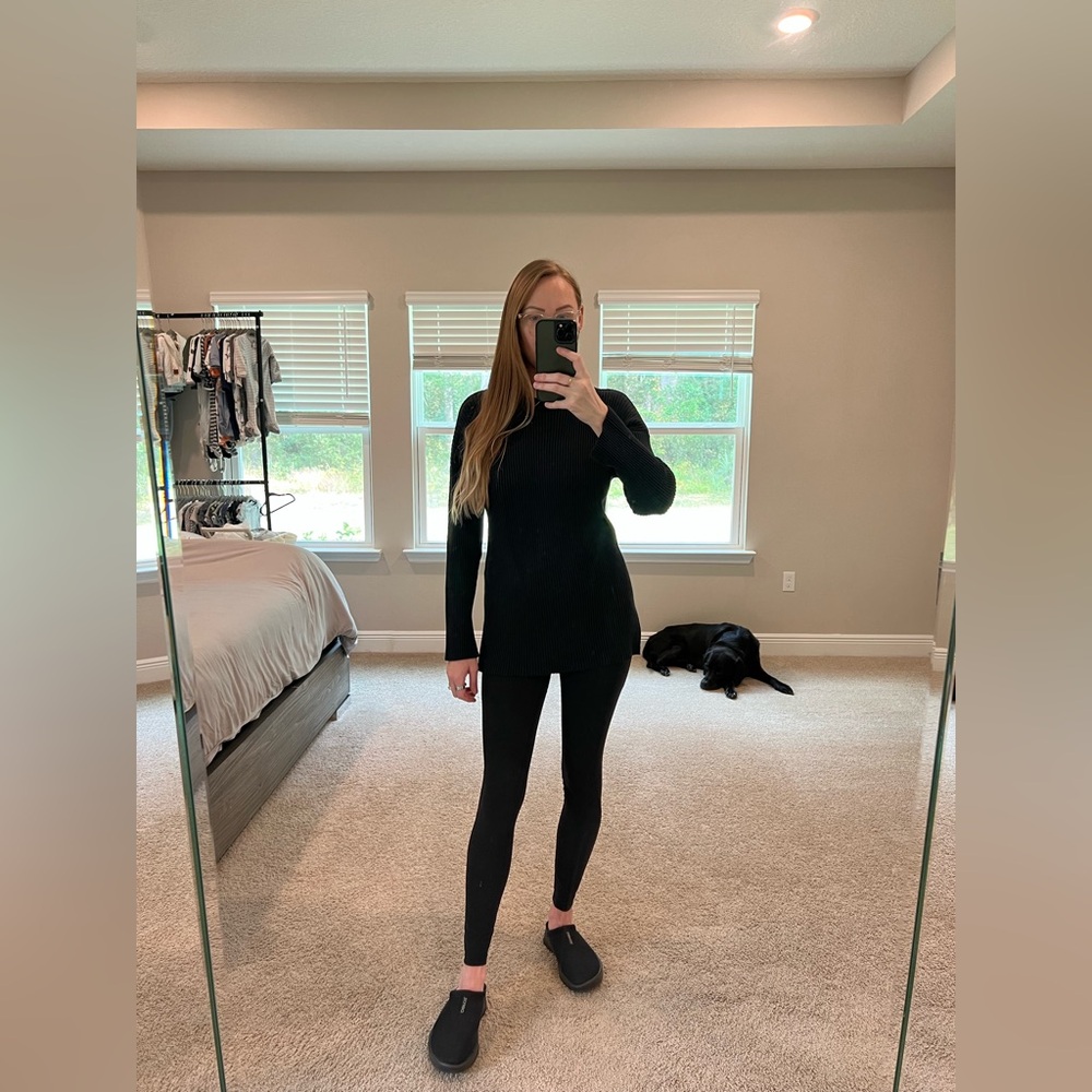 New Abercrombie & Fitch Black Ribbed Crew Neck Sweater